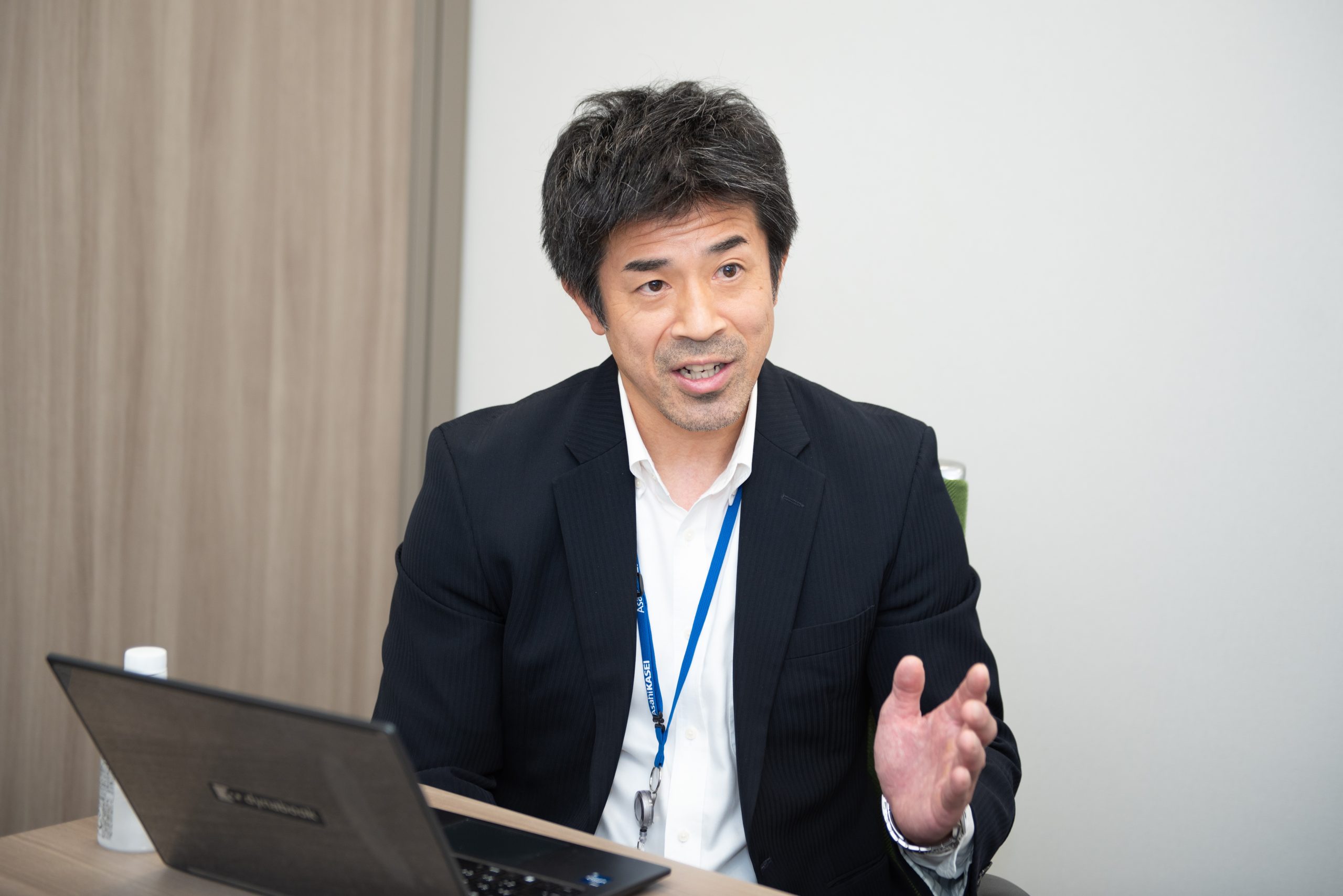 スポーツ広報室の塘内さん