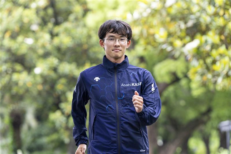 競歩をしている川野選手の写真